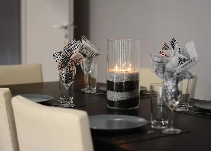Modern & Classy Central Apartment